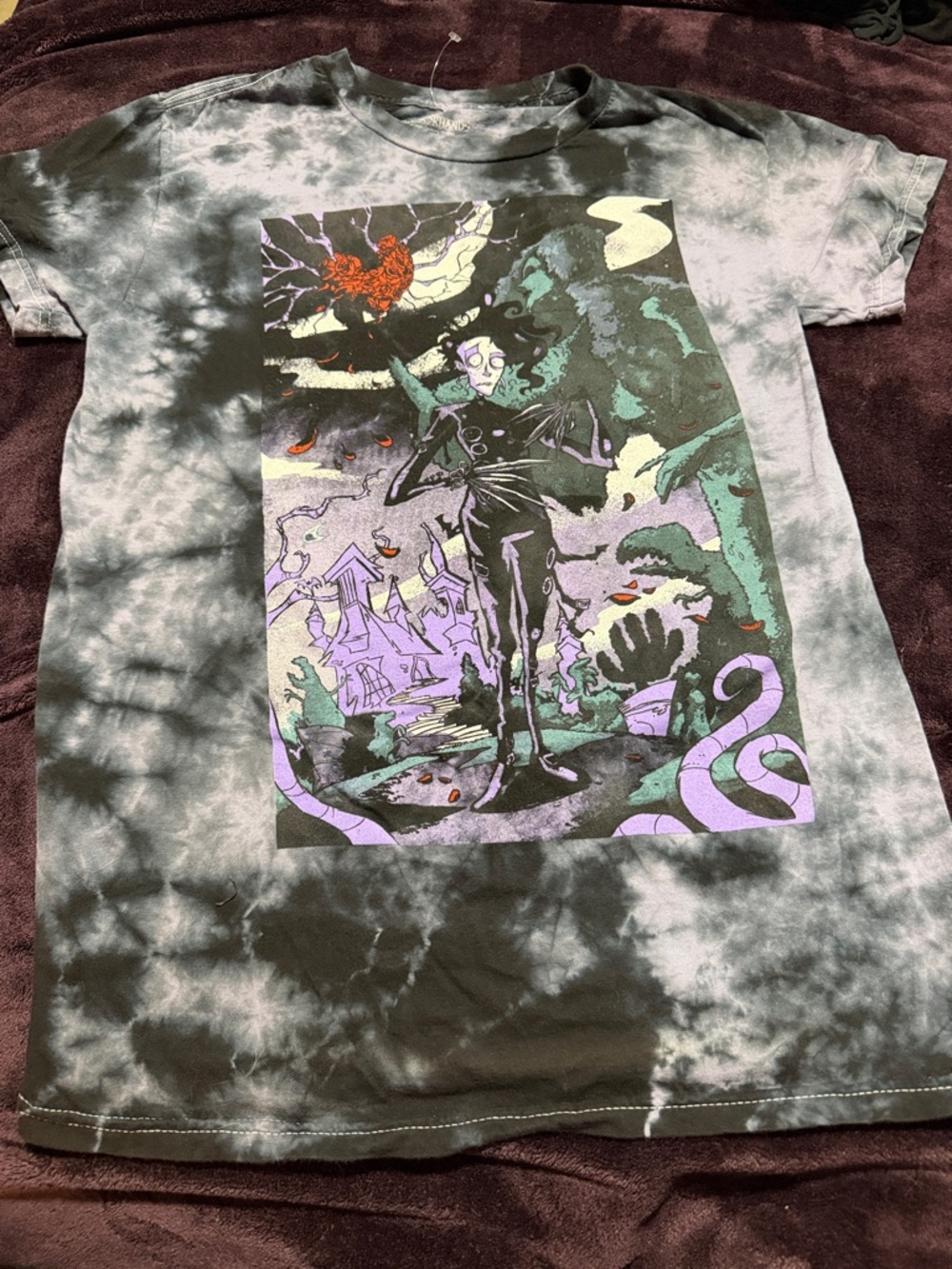 Hot Topic Edward Scissor Hands Black & Gray Tie-Dye Goth Graphic Tee